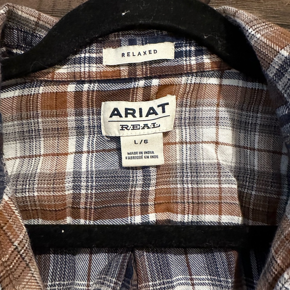 Ariat button up - Picture 2 of 2